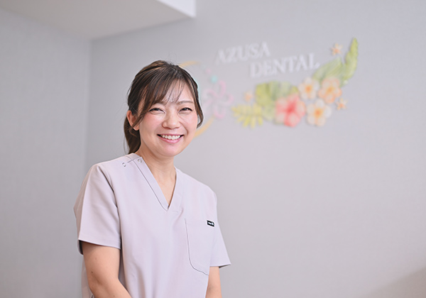女性歯科医師による丁寧な歯科治療